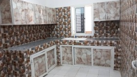 2 Appartement spacieux avec suppresseur d\'eau dans la cité Wadagir