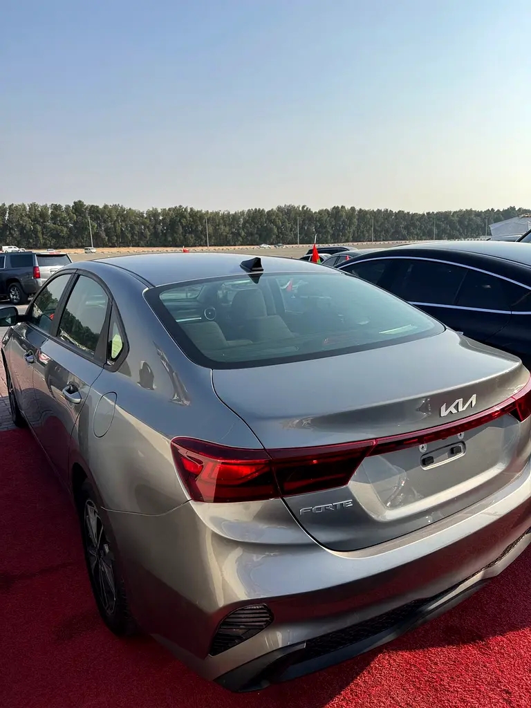 Kia Forte 2022, Boîte Automatique, Essence, Excellent état