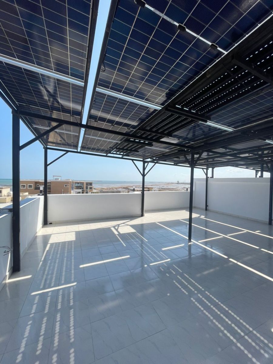 Villa contemporaine vue mer, 3 niveaux, quartier résidentiel calme à Haramous