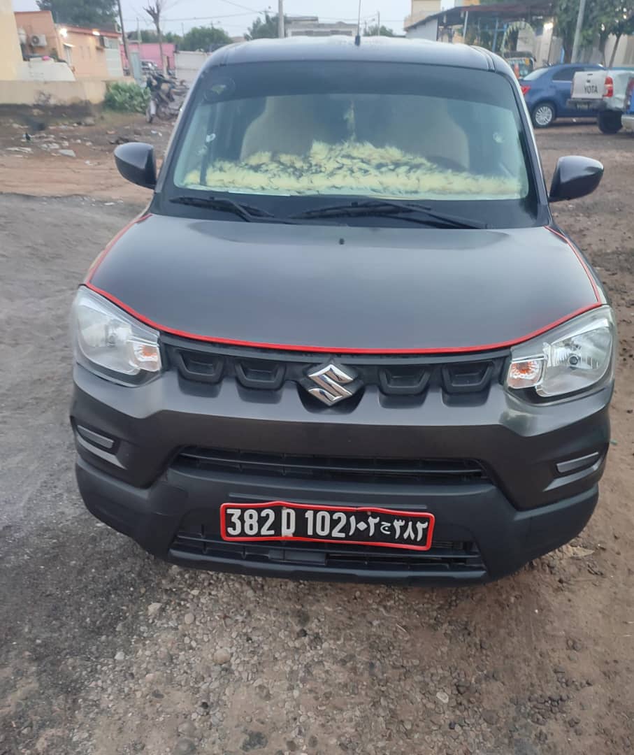 Suzuki S-Presso 2024, diesel, économique et bien entretenu chez SVAMC