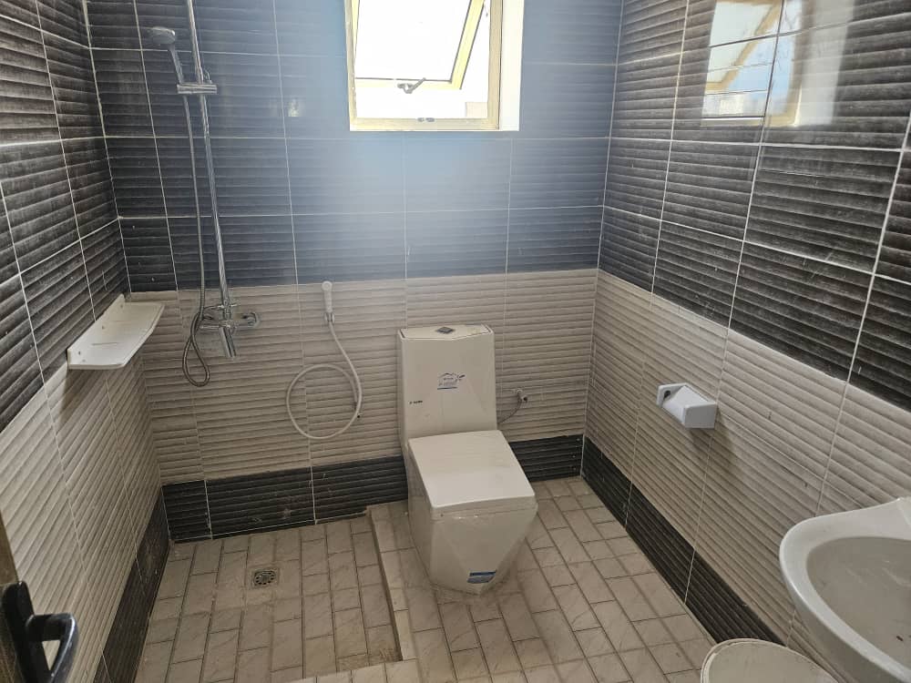 Villas F9 et appartements F4 neufs à louer à Haramous Sud