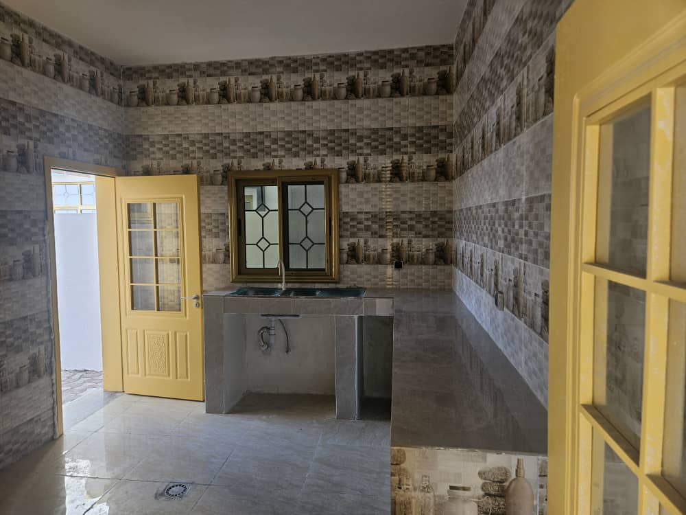 Villas F9 et appartements F4 neufs à louer à Haramous Sud