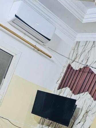 Meubles et électroménagers à vendre widjir