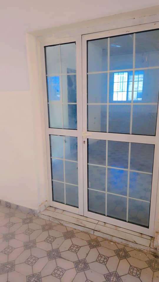 Appartement 4 chambres à Cité Saoudie, proche d\'Affi