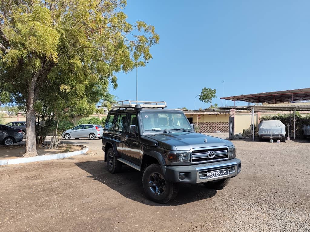 Toyota Hard Top 2020 en excellent état à Djibouti