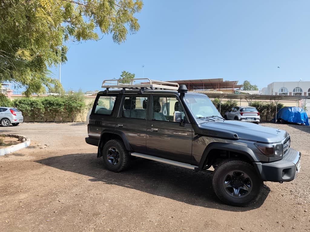 Toyota Hard Top 2020 en excellent état à Djibouti