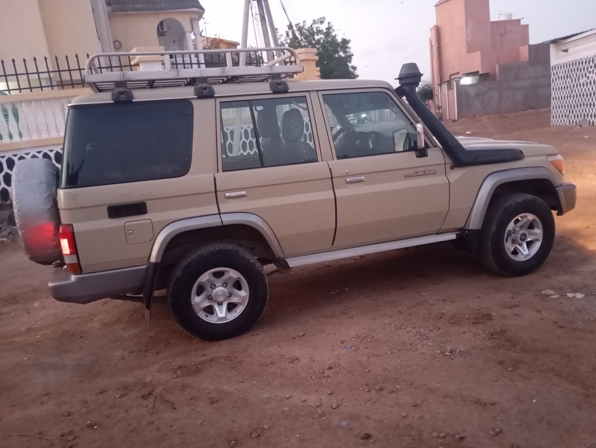 Toyota HardTop 2023 Diesel, Transmission Manuel, 28 000 km