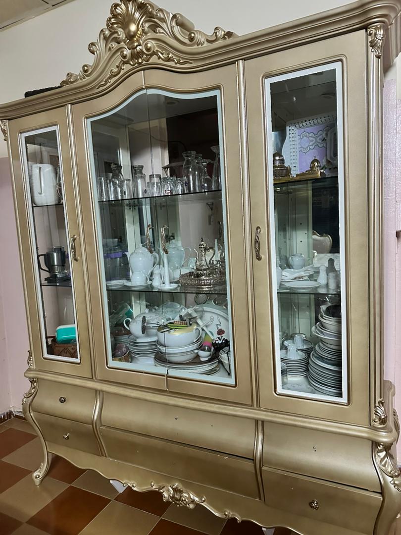 Mobilier de maison bon état, plusieurs meubles à vendre