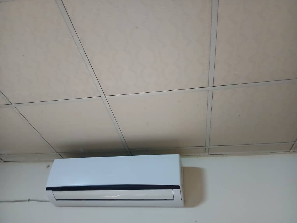 Mobilier de maison bon état, plusieurs meubles à vendre