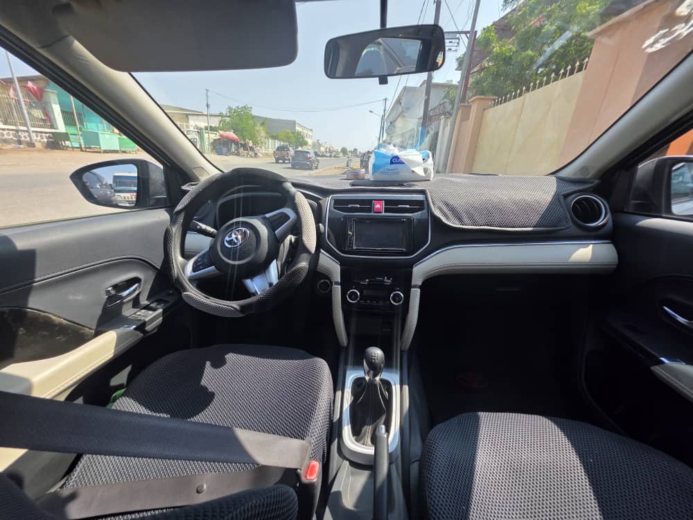 Toyota Rush 2019, propre et économique