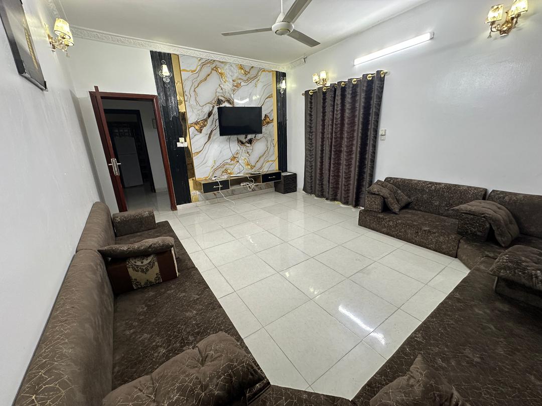 Meubles complets haut de gamme avec électroménagers intégrés