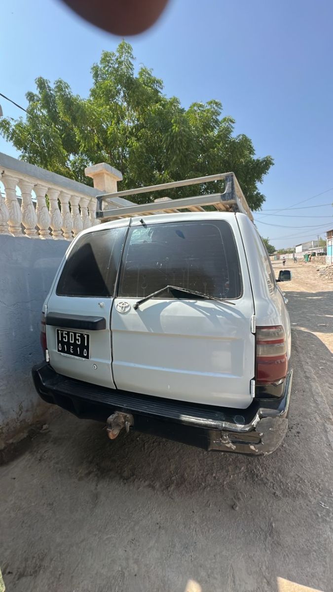 Land Cruiser 105 HZJ