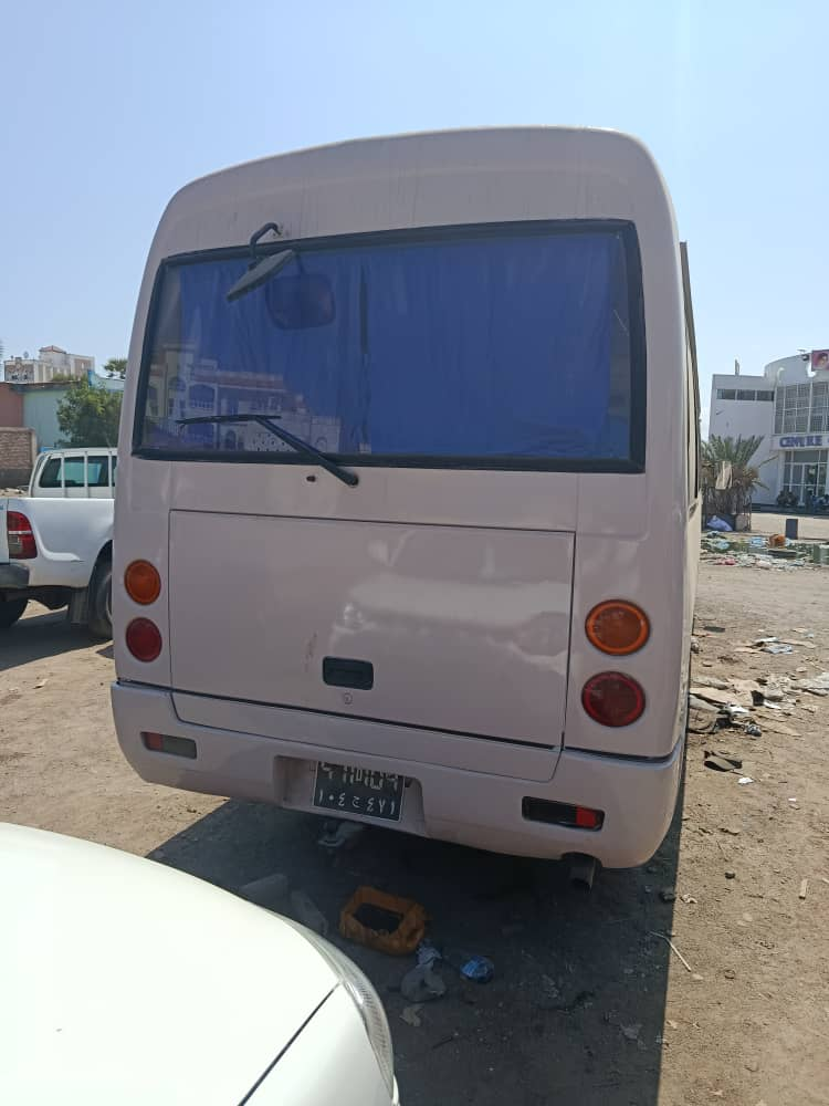 Bus Mitsubishi Rosa et Mazda CX-5 2017, diesel, à vendre