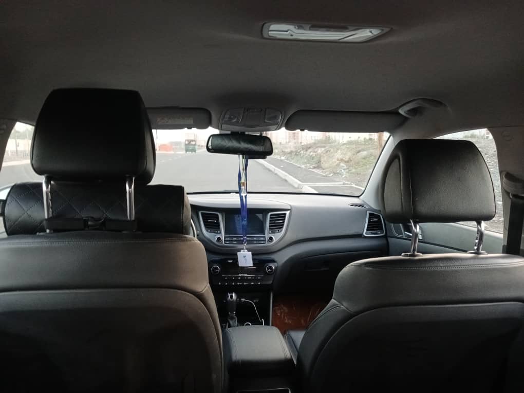 Hyundai Tucson 2018, diesel, boîte automatique, faible kilométrage