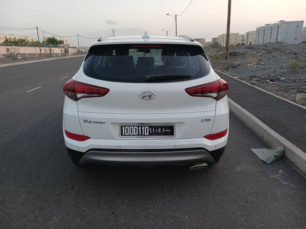 Hyundai Tucson 2018, diesel, boîte automatique, faible kilométrage