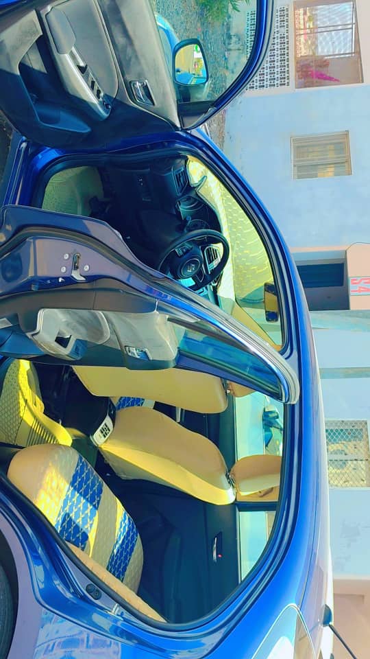 Suzuki Dzire 2023 en excellent état, achetée chez SVAMCS