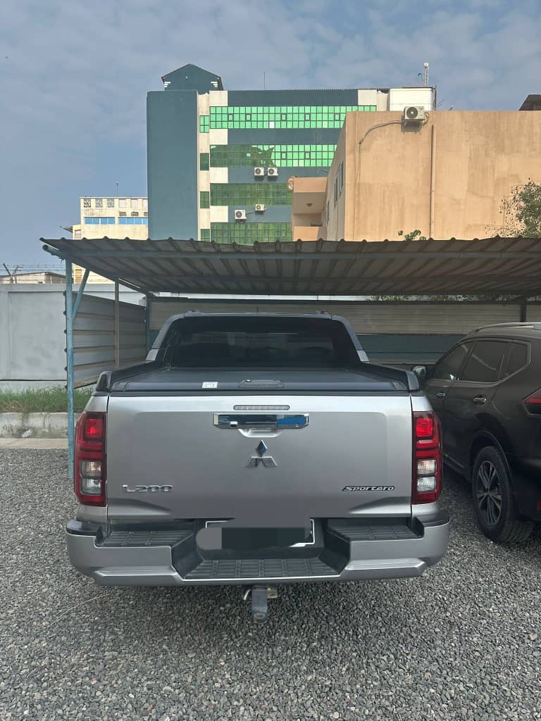 Mitsubishi Sportero 2025,, état neuf