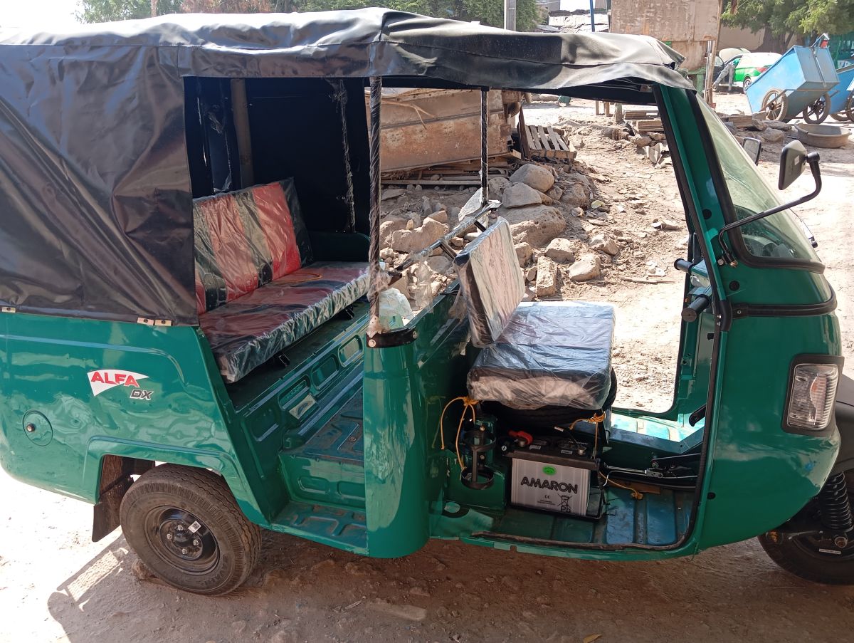 Bajaj Mahindra 3 mois d\'utilisation