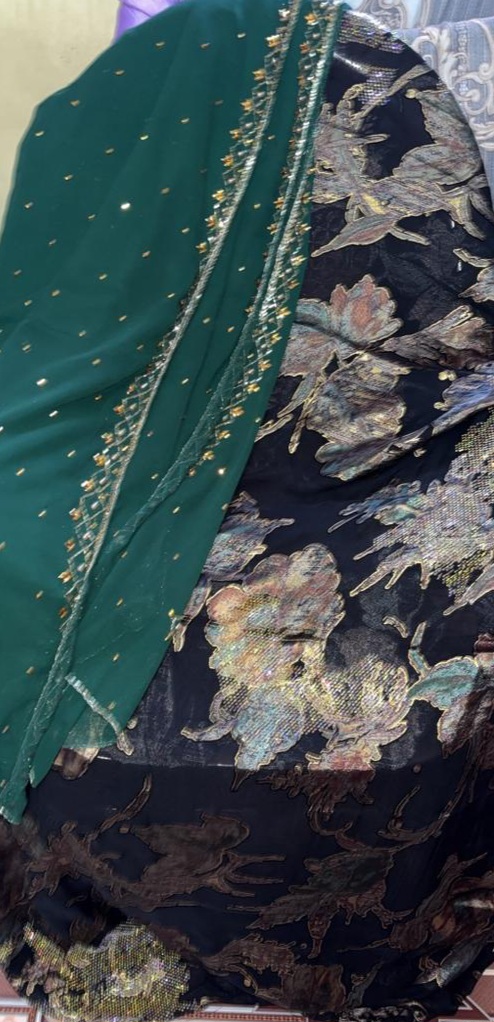 Boubou en soie neuf à prix raisonnable