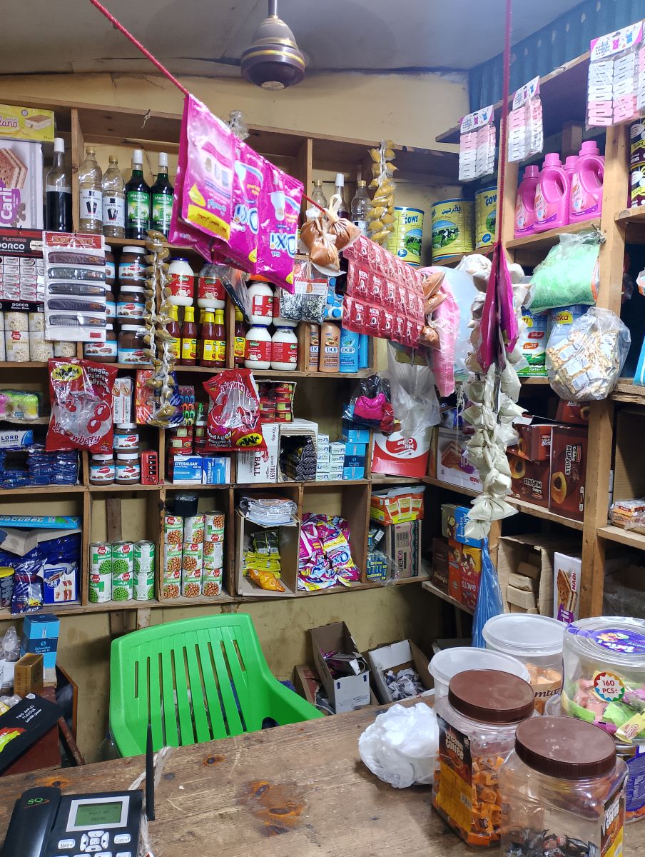 Boutique stratégique à vendre avec équipements - Q7 bis, rue 19, boulevard 3