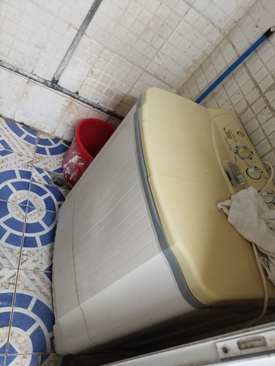 Congélateur quasi neuf, prix négociable