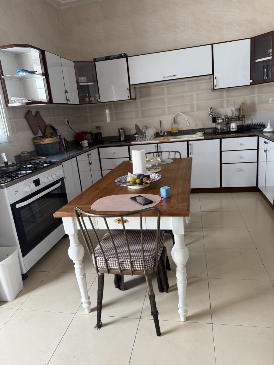 Gazinière Al Gamil, en excellent état, 85 000 DJF