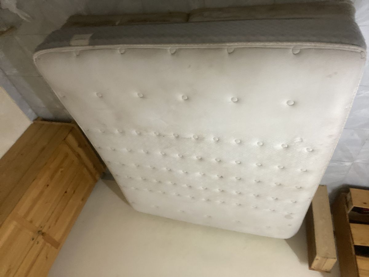 Matelas Roseshore Firm, 210x170x25 cm, très confortable