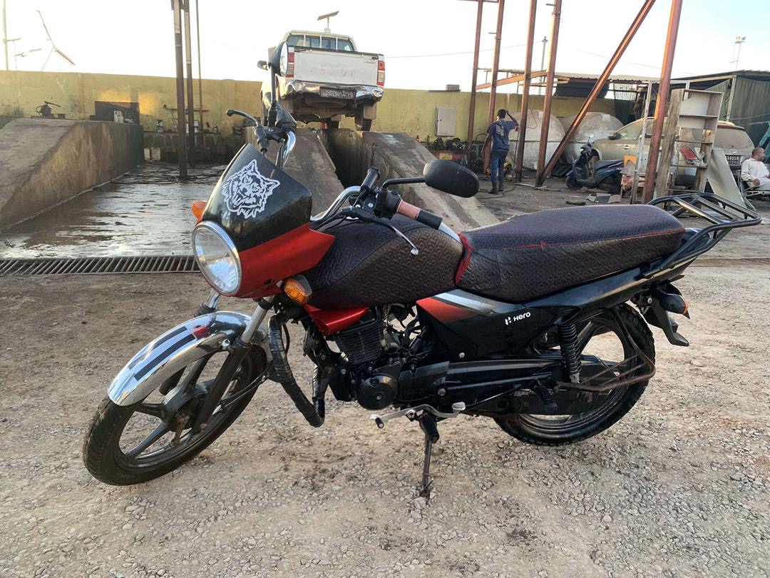 Moto Hero 150cc en excellent état, prix négociable