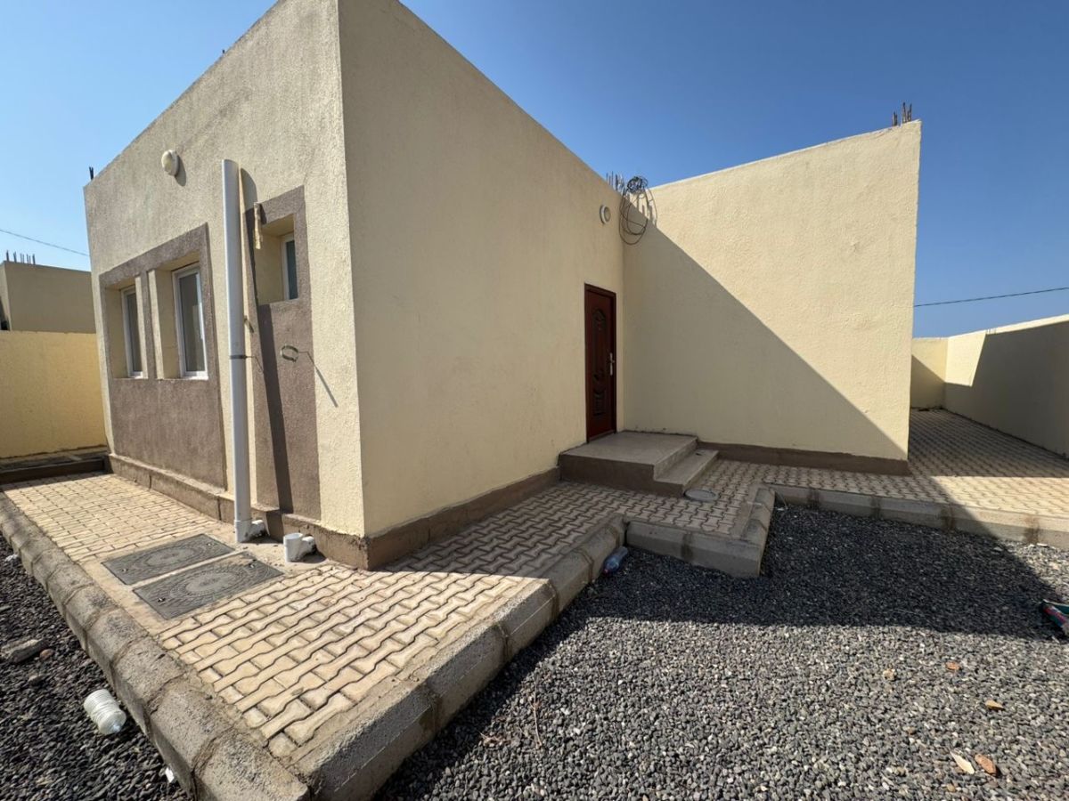 Villa F3 + salon neuve à louer à Future City Hamdani (PK17)