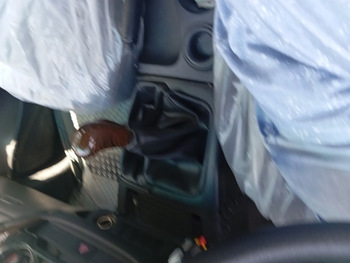 Mitsubishi L200 2017, diesel, excellent état, négociable