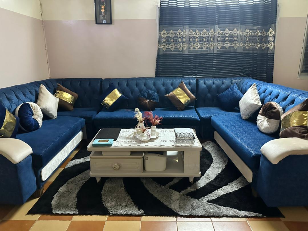 Mobilier de maison en excellent état à vendre