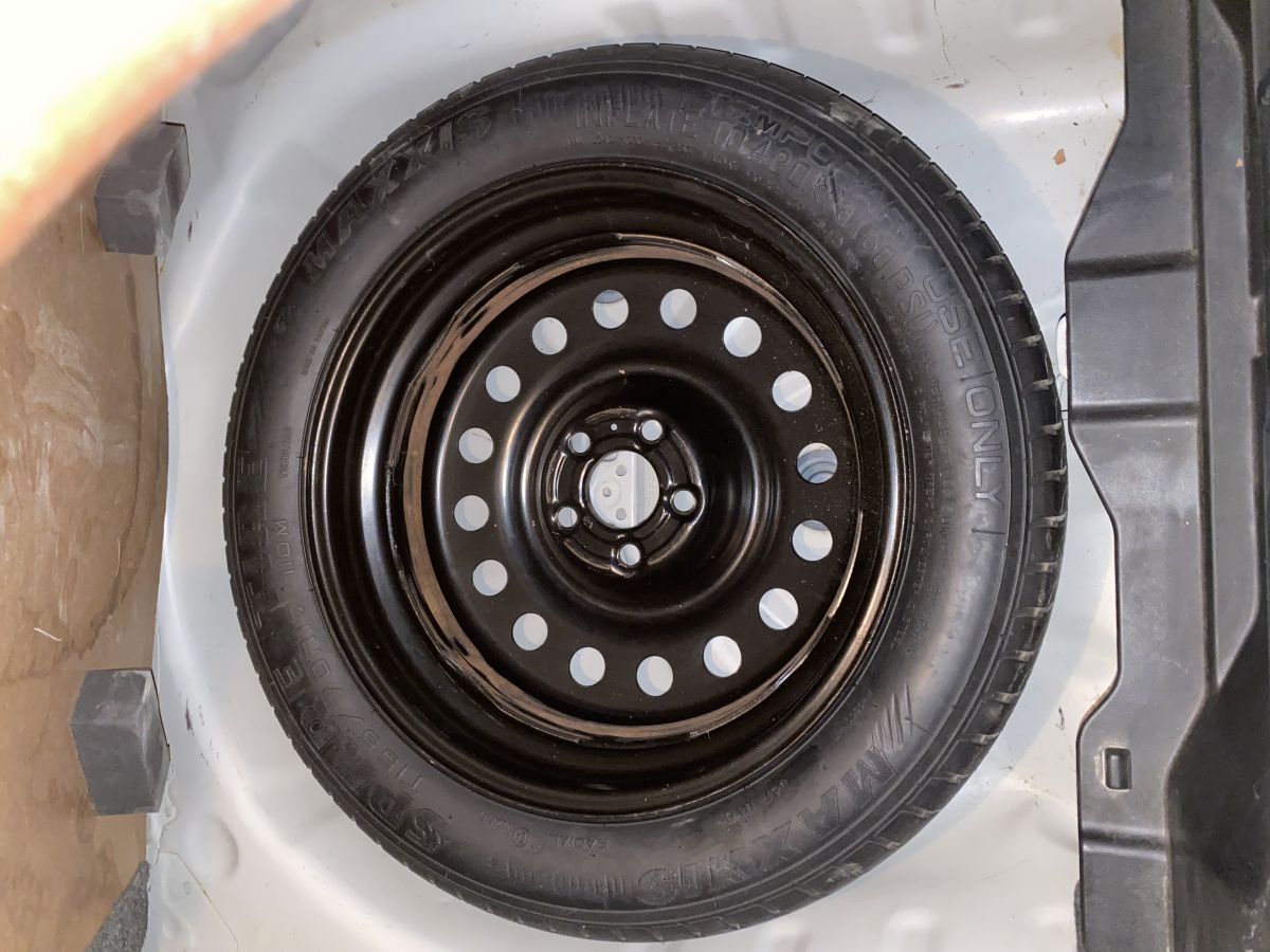 Pneu de secours T155/70R17 pour Hyundai, Kia - Jante incluse