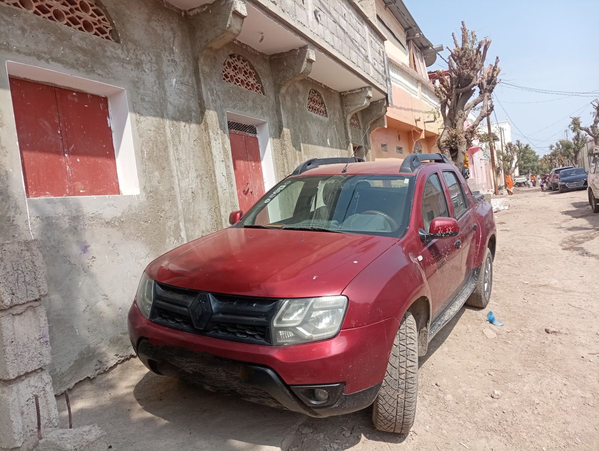 Renault Oroch 2017 en excellent état, prix négociable