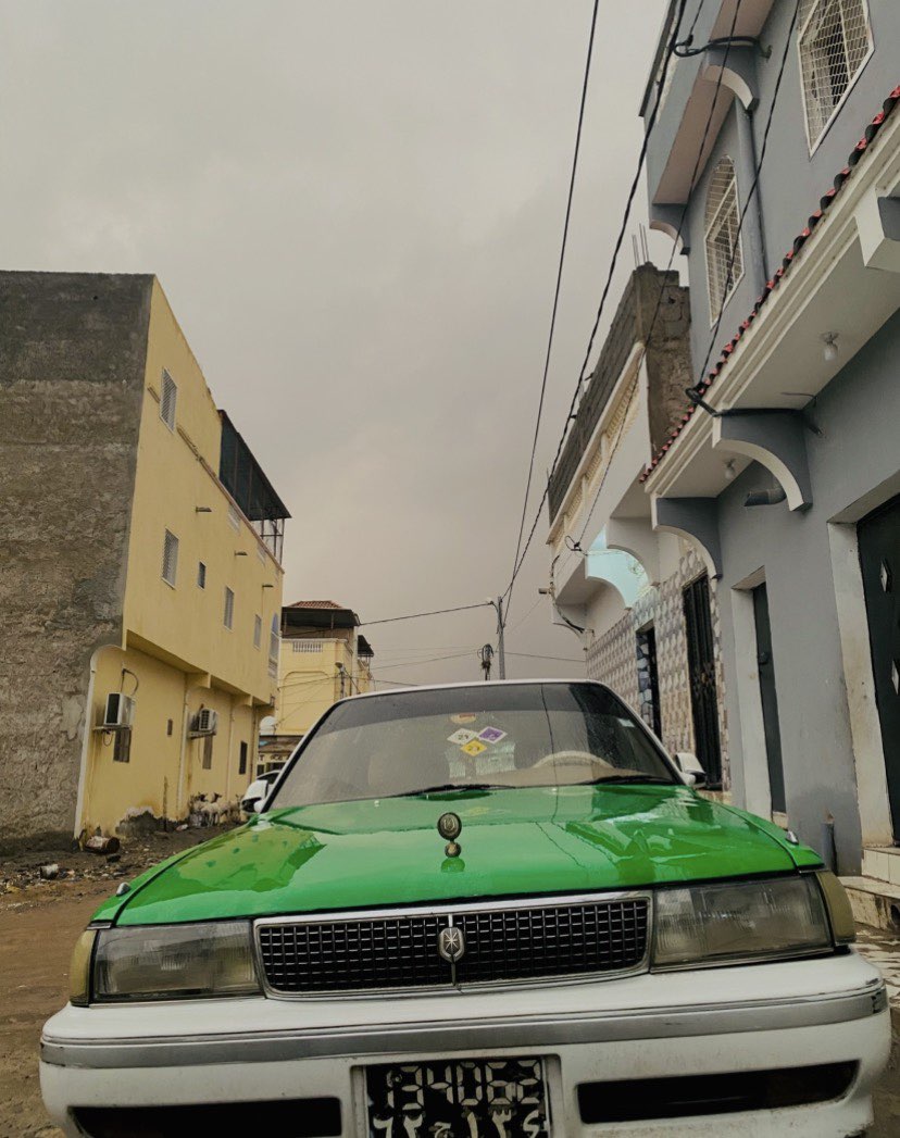 Toyota Mark 2 Taxi 2013, boîte Auto, gazoil. Entretien impeccable!