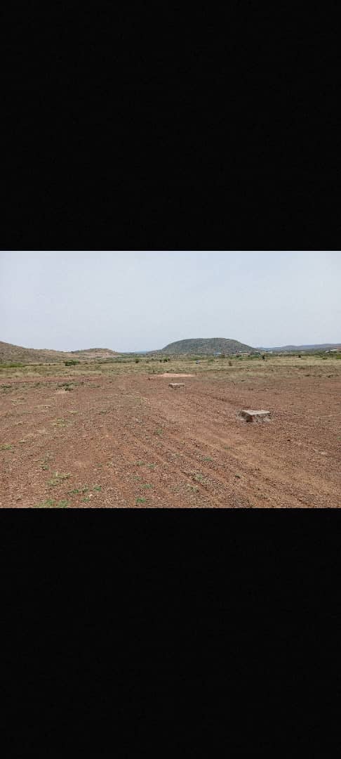 Terrain à Addis Kela, 200m², idéal pour construction ou investissement