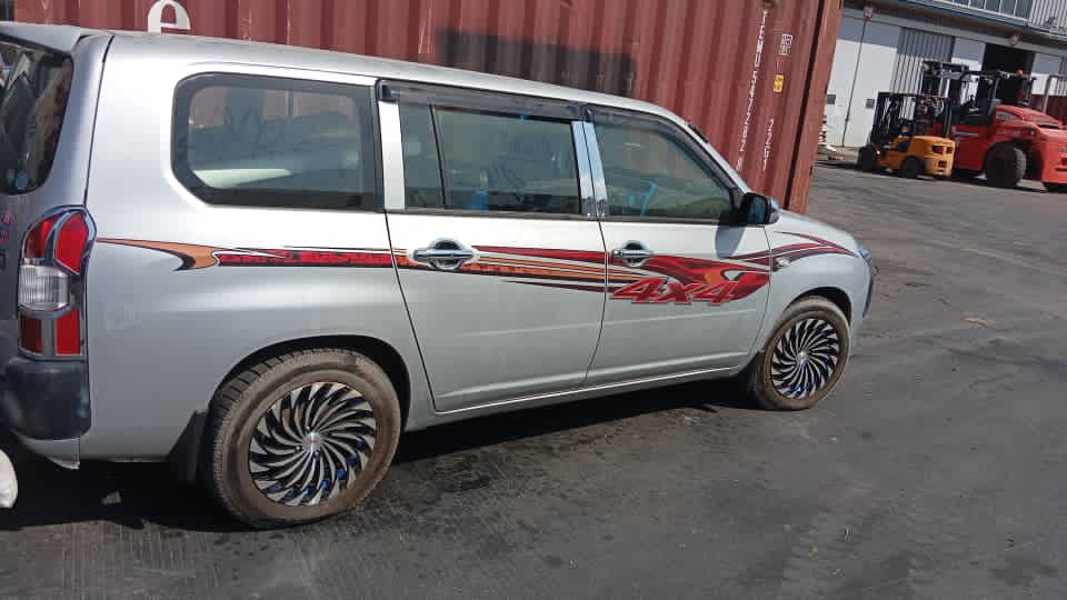 Toyota Probox 2017, en excellent état