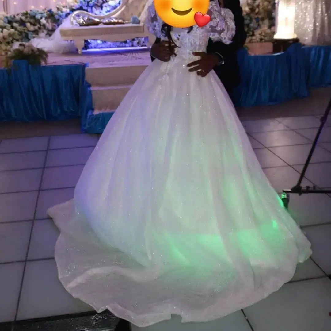 Robe blanche pour mariage, portée 1 fois, comme neuf