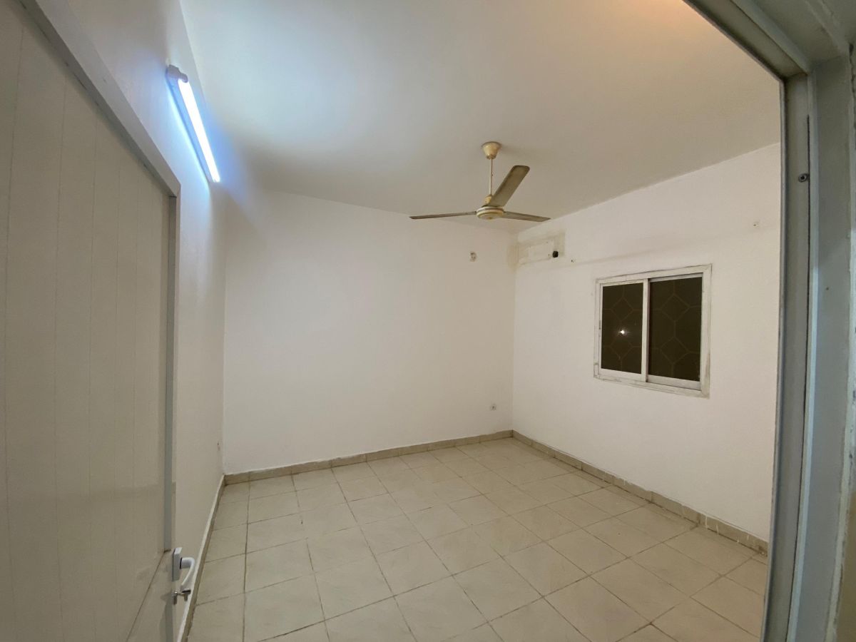 Appartement F3 avec terrasse privée à louer à cité Saoudie