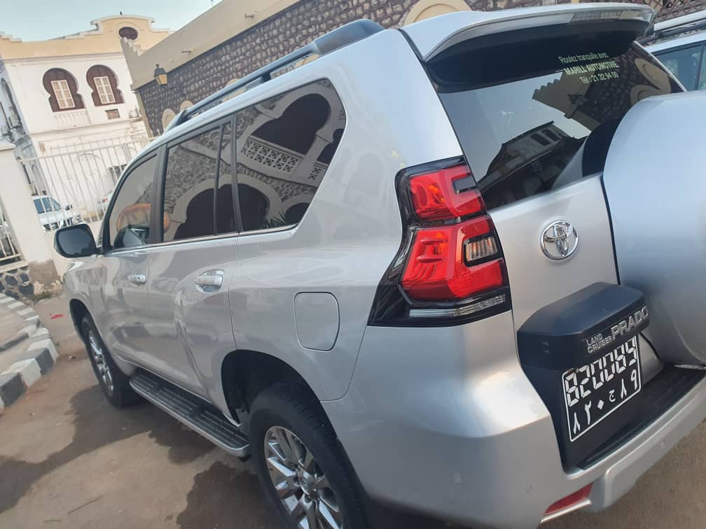 Toyota Prado 2022, état impeccable, faible kilométrage