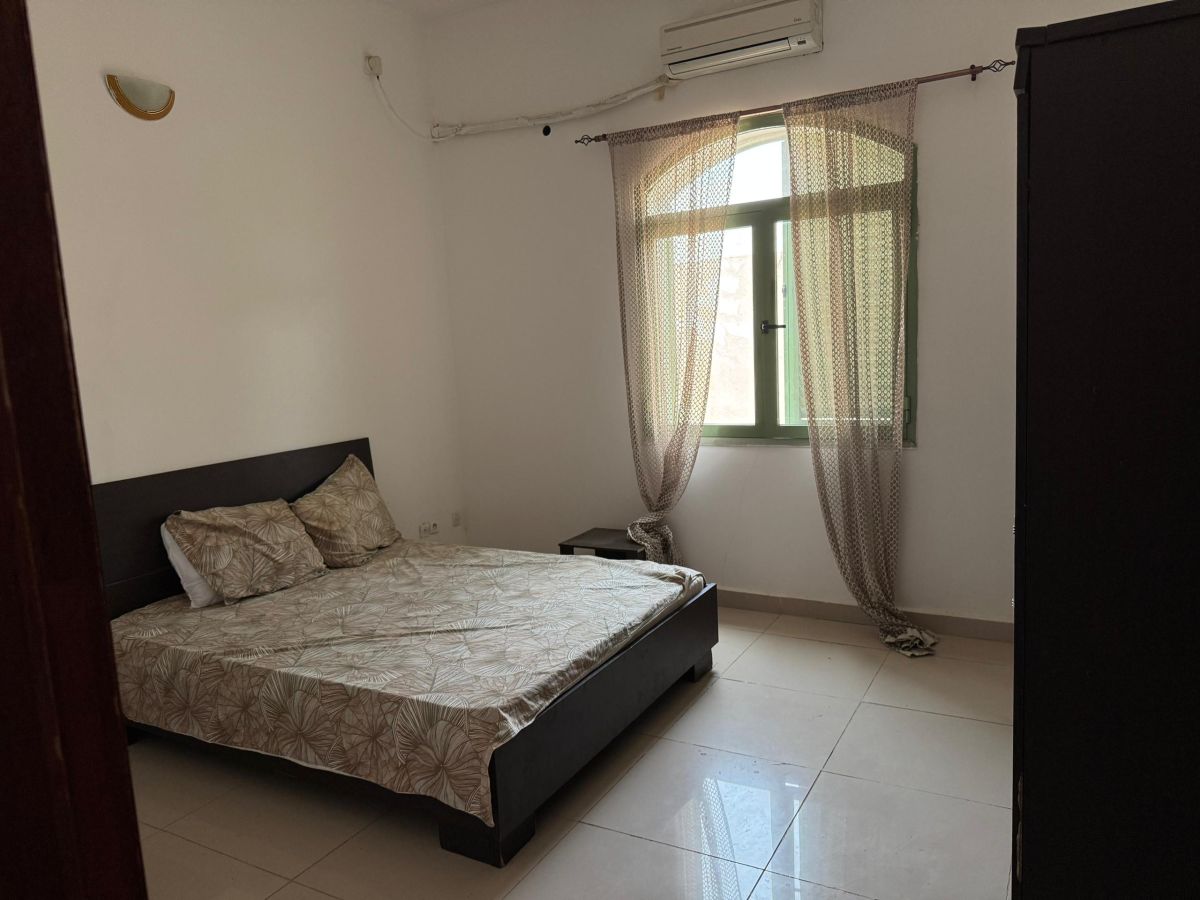 Appartement meublé 3 chambres à louer au Héron, proche Kempinski