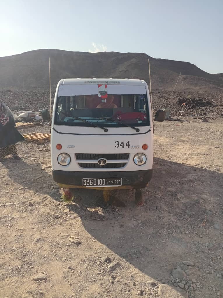 2 Bajaj à vendre – 2023 et 2019 – Très bon état