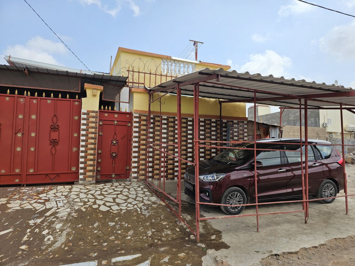 Maison F4 neuve avec parking et terrasse à Hodan 2