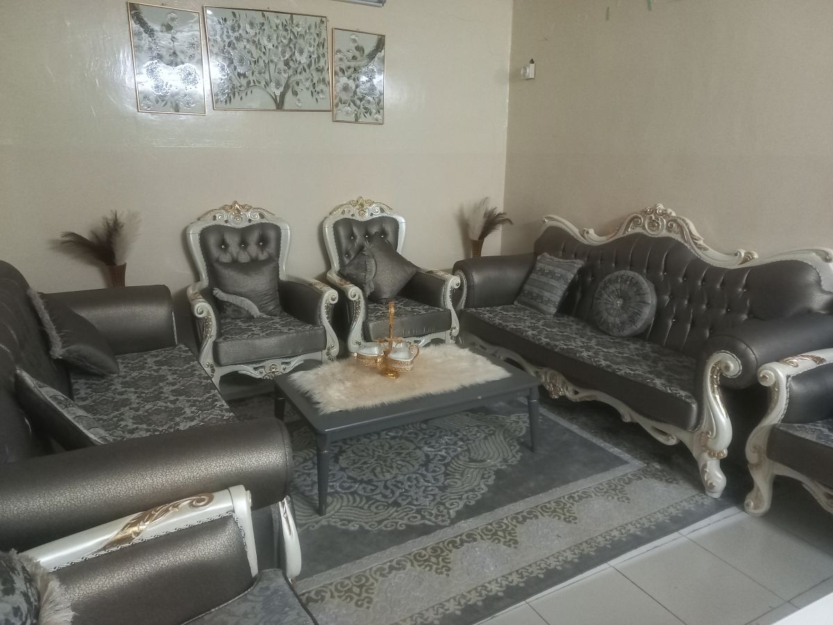 Salon moderne et élégant - Idéal pour votre intérieur