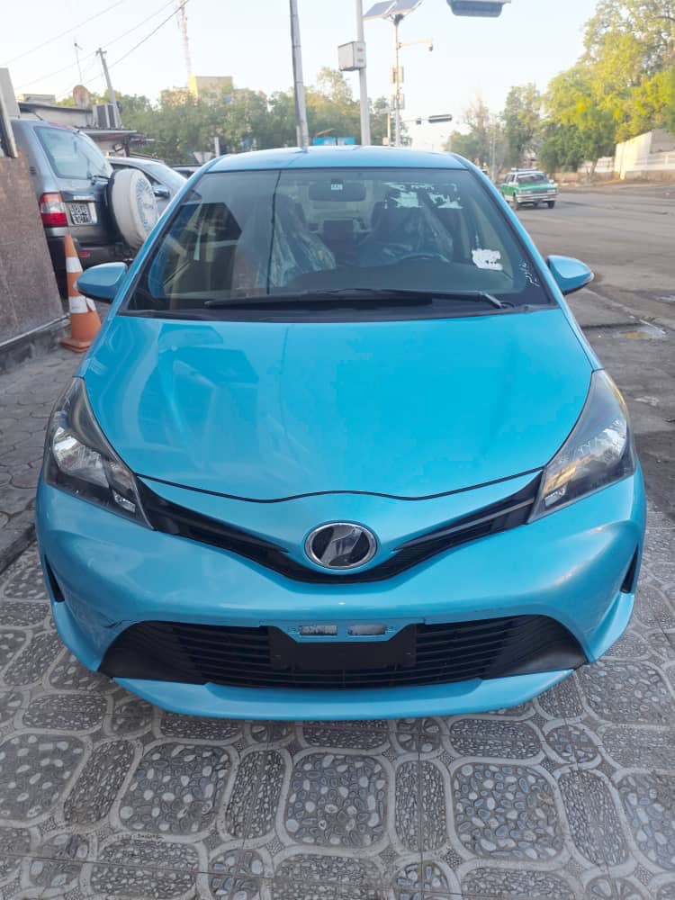 Toyota Vitz 2017 en excellent état, importé de Dubaï