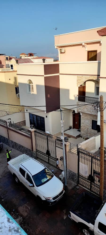 Appartements F3 et F4 spacieux et modernes à Louer à Saline Ouest