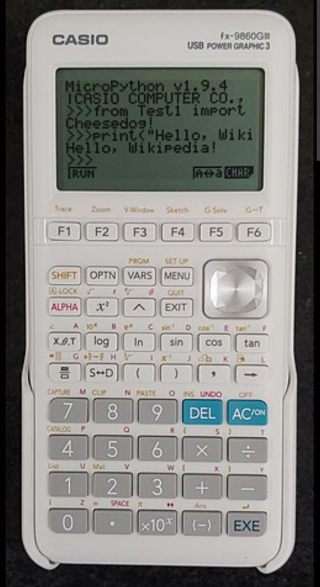 Calculatrice graphique en bon état
