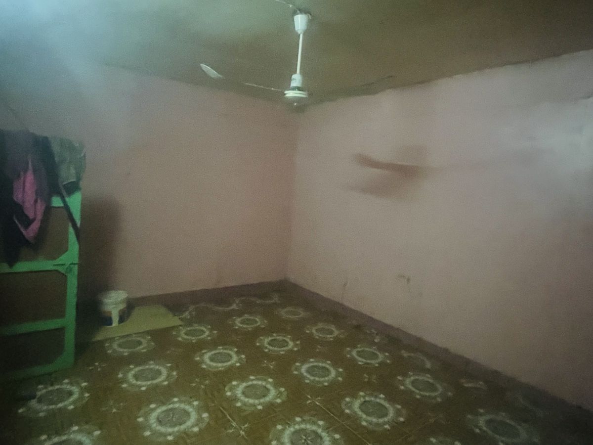 Chambre à louer près de l\'école Tour Ousbo