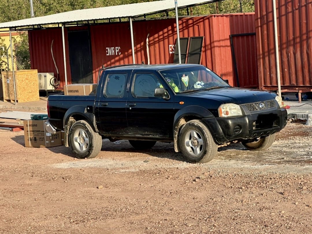 Nissan Hardbody 2015, climatisée, en excellent état