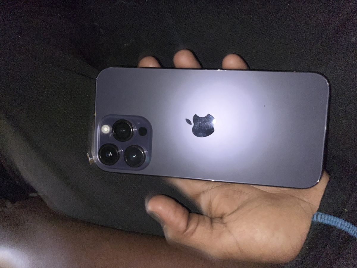 iPhone 14 Pro Max 256 Go, état impeccable