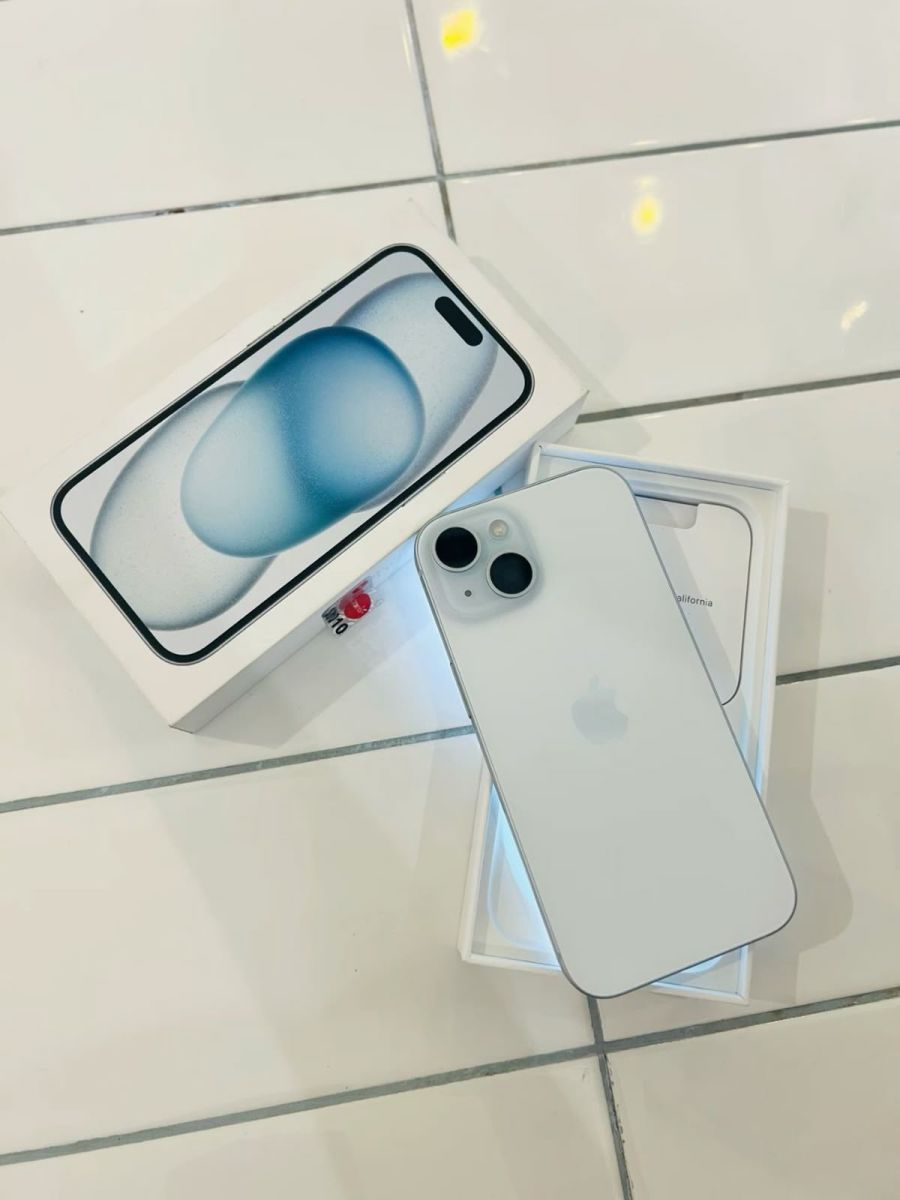 iPhone 15 en excellent état